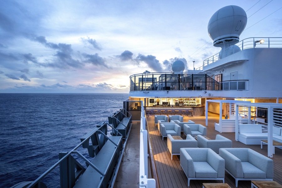 MSC Cruises, MSC Seascape, Top 19 Bar 2, Copyrights - Ivan Sarfatti and MSC Rights.jpg